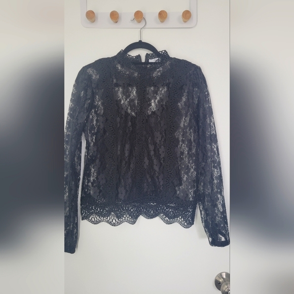 Lace Top - Picture 1 of 2